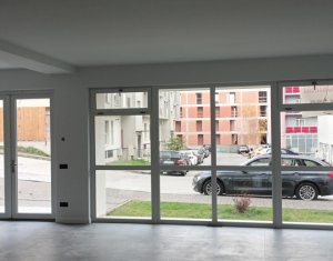 Espace Commercial à louer dans Cluj-napoca, zone Zorilor
