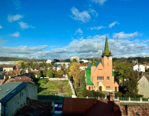 Birouri 200mp cu acces terasa panoramica, 2 parcari, zona Clinicilor