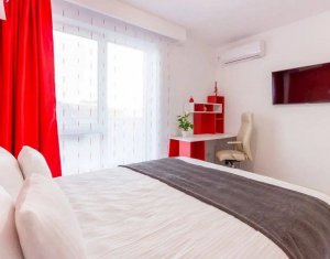 Apartament de lux cu 3 camere, 52 mp utili, loc de parcare, Centru