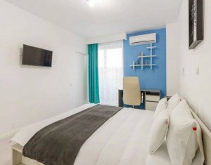 Apartament de lux cu 3 camere, 52 mp utili, loc de parcare, Centru