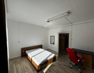 Apartament cu 1 camera, zona Hasdeu, langa Facultatea de Medicina!