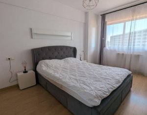 Apartament pet friendly, 2 camere, parcare, zona Iulius Mall