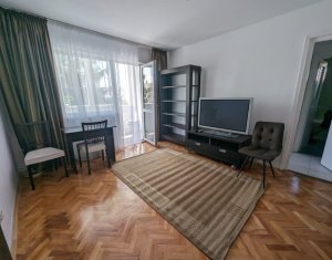 Apartment 3 rooms for rent in Cluj-napoca, zone Manastur