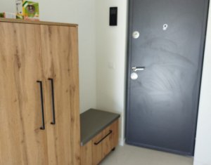 Appartement 3 chambres à louer dans Cluj-napoca, zone Centru