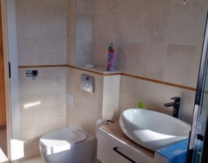 Appartement 3 chambres à louer dans Cluj-napoca, zone Centru