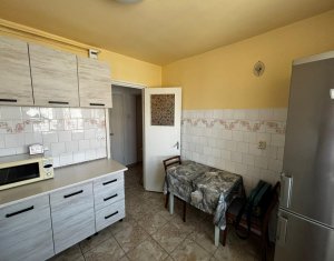 Apartament 2 cu camere, decomandate, zona Casa Dacilor Fortuna!