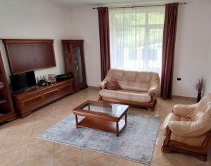 House 4 rooms for rent in Baciu