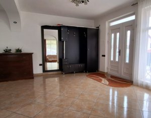 House 4 rooms for rent in Baciu