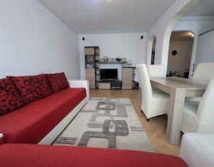 Appartement 3 chambres à louer dans Cluj-napoca, zone Manastur