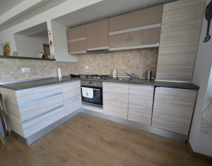 Apartament de lux, 3 camere 76mp utili, garaj, cartier Zorilor