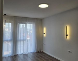 Appartement 3 chambres à louer dans Cluj-napoca, zone Marasti