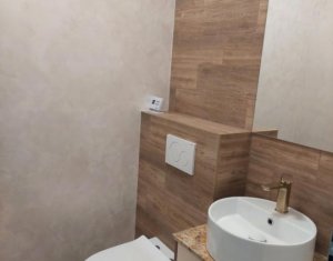 Inchiriere apartament 3 camere, modern, zona Bulgaria!