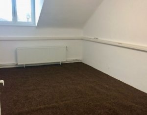 Appartement 5 chambres à louer dans Cluj-napoca, zone Centru