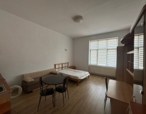 Apartament cu o camera, 40mp utili, zona centrala!