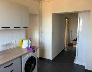 Appartement 3 chambres à louer dans Cluj-napoca, zone Gruia