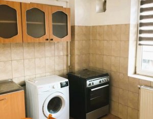 Apartment 1 rooms for rent in Cluj-napoca, zone Intre Lacuri