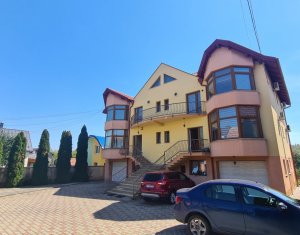 Casa tip duplex, suprafata 430 mp, gradina,destinatie birou sau alte activitati!