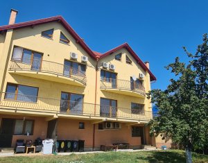 Casa tip duplex, suprafata 430 mp, gradina,destinatie birou sau alte activitati!