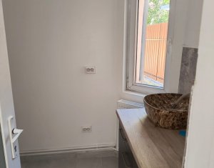 House 3 rooms for rent in Cluj-napoca, zone Plopilor