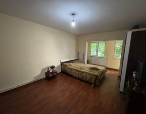 Apartment 3 rooms for rent in Cluj-napoca, zone Marasti