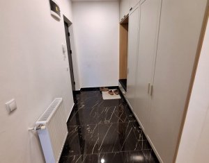 Appartement 3 chambres à louer dans Cluj-napoca, zone Centru