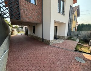 House 5 rooms for rent in Cluj-napoca, zone Dambul Rotund