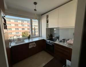 Appartement 3 chambres à louer dans Cluj-napoca