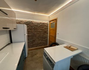 OPORTUNITATE! Apartament modern in centrul orasului, in zona FSPAC!