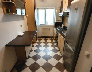 Apartament cu o camera, complet dotat, strada Stejarului