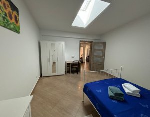 Appartement 3 chambres à louer dans Cluj-napoca, zone Centru