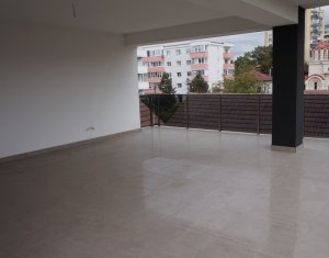 Maison 7 chambres à louer dans Cluj-napoca, zone Gheorgheni