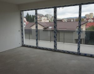 Maison 7 chambres à louer dans Cluj-napoca, zone Gheorgheni