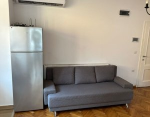 Apartament 3 camere, centru, zona P-ta Mihai Viteazu