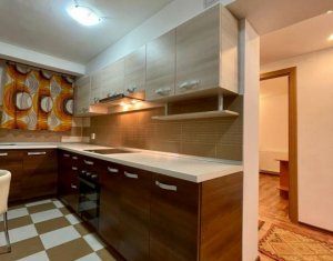 Appartement 3 chambres à louer dans Cluj-napoca, zone Zorilor