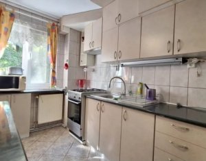 Apartament 4 camere + 2 parcari, Gheorgheni