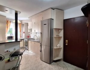 Apartament 4 camere + 2 parcari, Gheorgheni