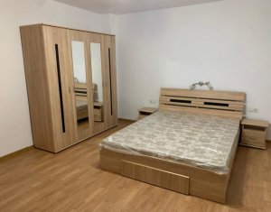 Apartament cu doua camere de inchiriat, zona centrala