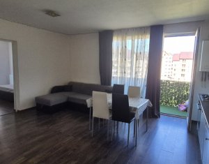 Apartament cu 3 camere, mobilat si utilat zona Porii