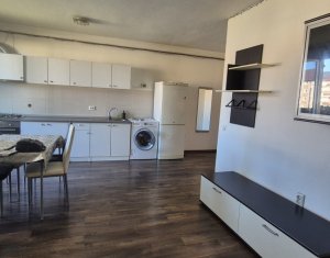 Apartament cu 3 camere, mobilat si utilat zona Porii