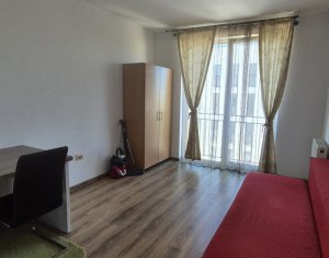 Apartment 3 rooms for rent in Floresti