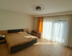 House 4 rooms for rent in Floresti