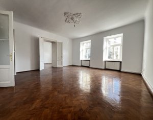 Commercial space for rent in Cluj-napoca, zone Centru