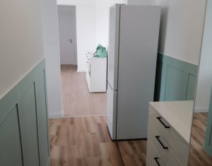 Apartament cu 2 camere,zona Piata Mihai Viteazu