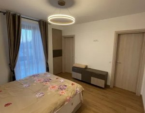 Appartement 3 chambres à louer dans Cluj-napoca, zone Centru