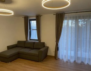 Appartement 3 chambres à louer dans Cluj-napoca, zone Centru