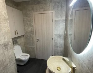 Appartement 3 chambres à louer dans Cluj-napoca, zone Centru