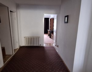 Apartment 3 rooms for rent in Cluj-napoca, zone Centru