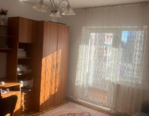 Appartement 4 chambres à louer dans Cluj-napoca, zone Marasti