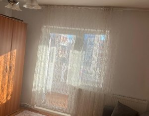 Appartement 4 chambres à louer dans Cluj-napoca, zone Marasti