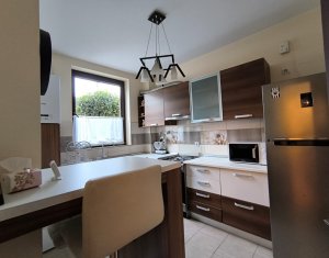 Duplex 4 camere, strada linistita, Borhanci